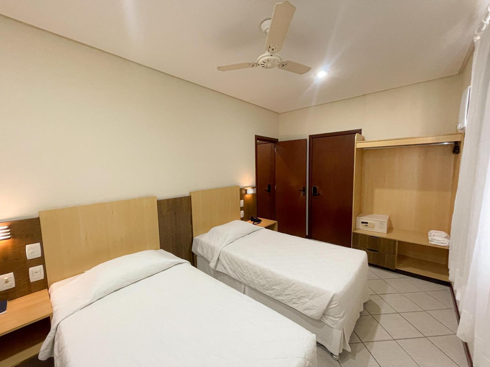 Hotel Plaza Mar Vila Velha  Kültér fotó